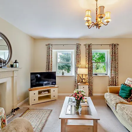 3 Bed In Richmond 94740 Casa vacanze *